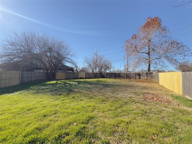 Building Photo - 7028 Elk Canyon Rd