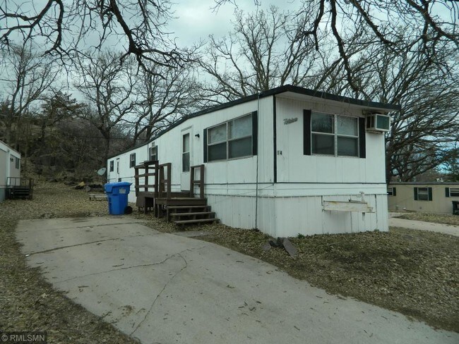 Building Photo - 185 US-212