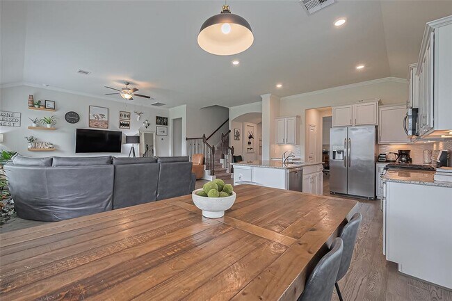 Building Photo - 16886 Ramsay Cascades Dr
