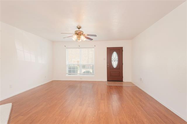 Building Photo - 2500 E Park Blvd