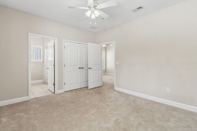 Building Photo - Coastal Luxury Townhome in Gated Amelia Island Community with Elevator & Garage