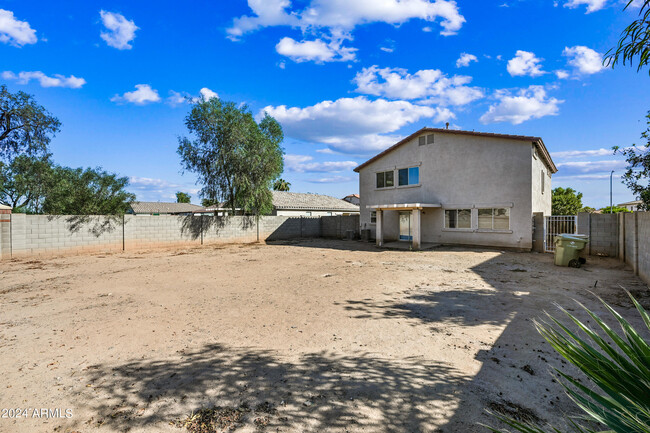 Building Photo - 7374 W Palo Verde Dr