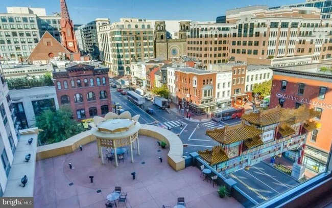 Building Photo - 777 7th St NW