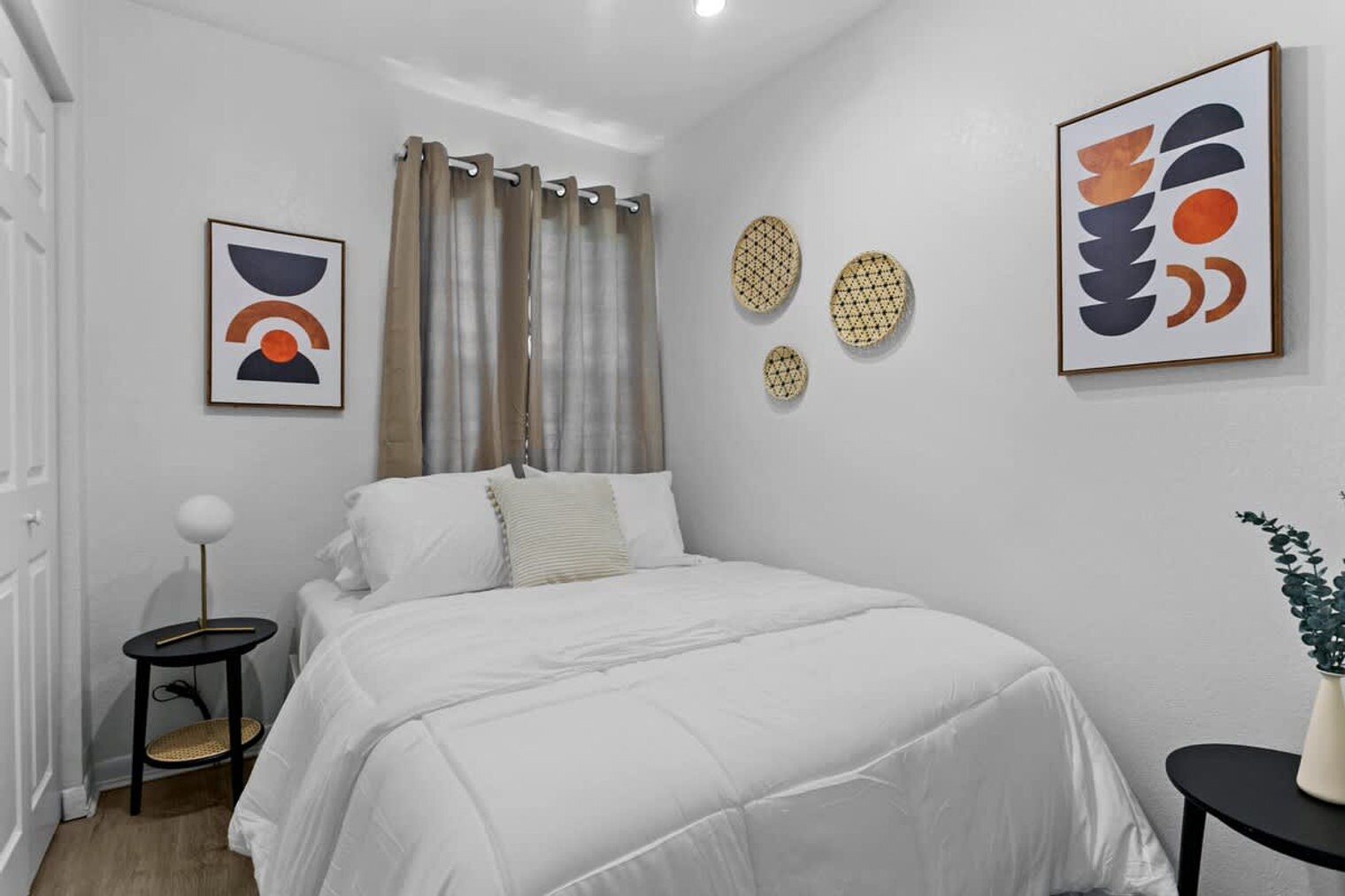 Building Photo - 2401 Gordon St