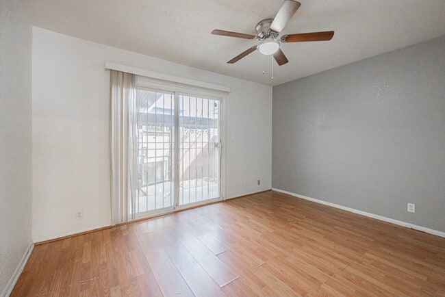 Building Photo - 6822 N 35th Ave