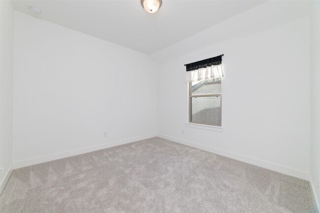 Building Photo - 26535 Hypatia Trace