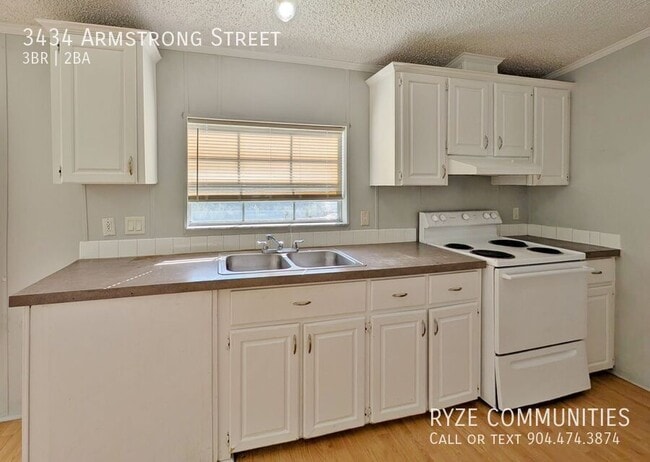 Building Photo - 3434 Armstrong St