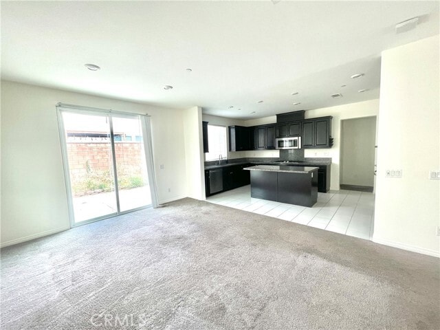 Building Photo - 3121 E Yosemite Dr