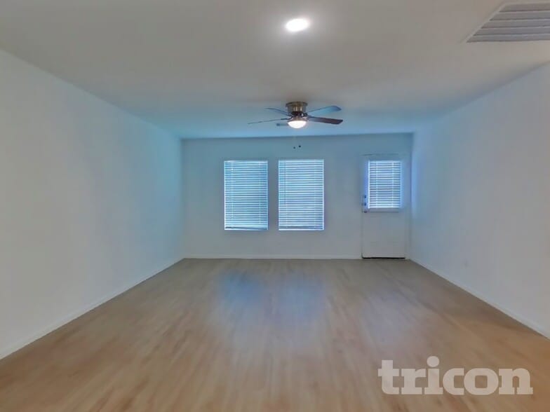 Building Photo - 3214 Holly Stokes Wy