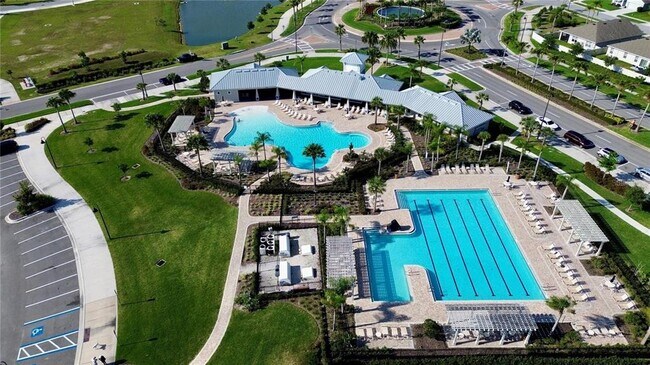 Building Photo - 3005 Suncoast Blend Dr