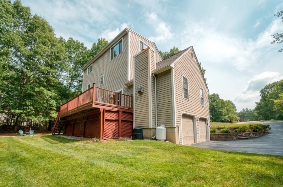 Building Photo - 7 Magnolia Dr