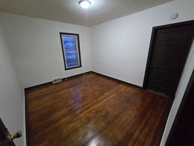 Building Photo - 1501 McDonald St