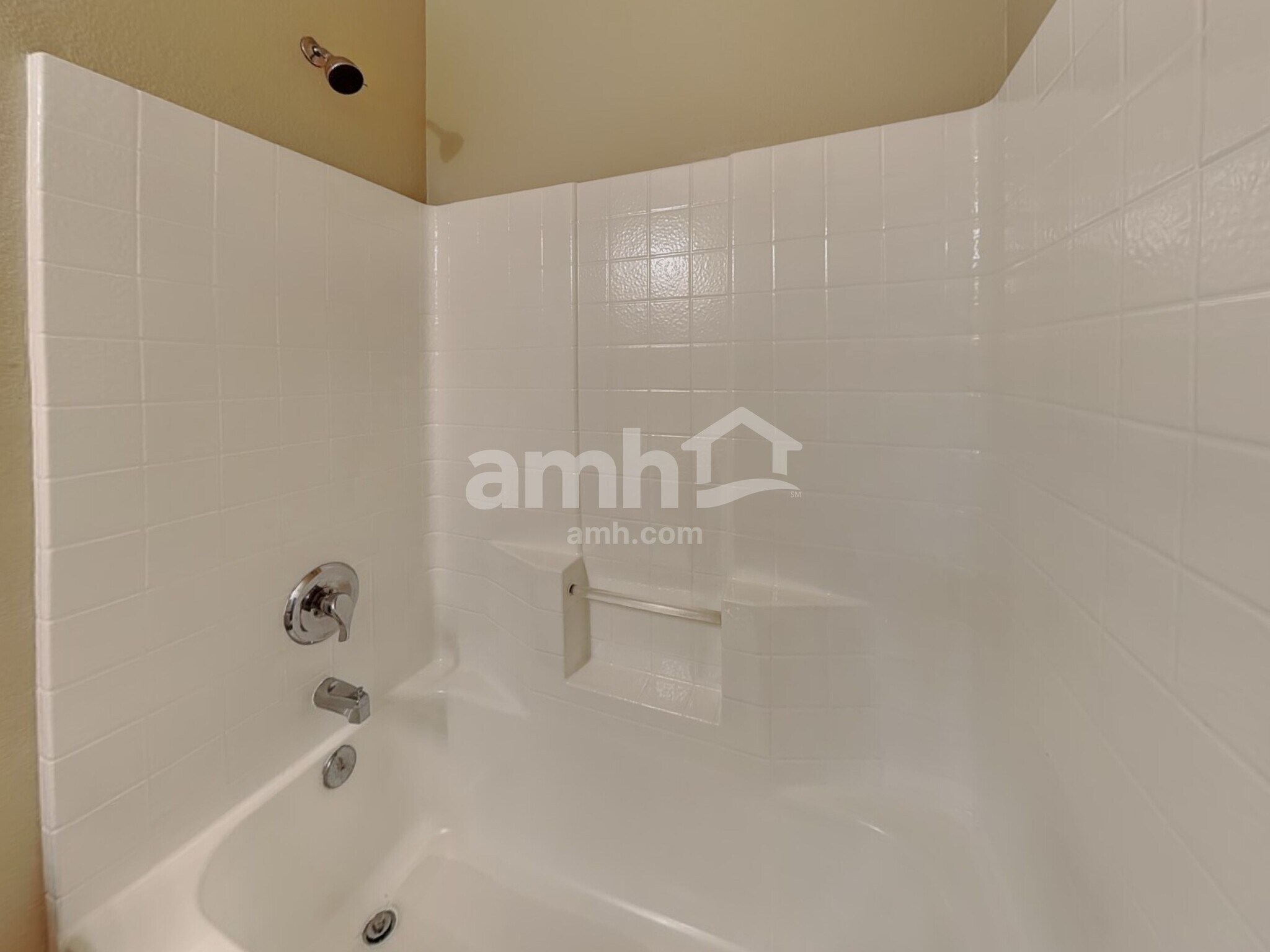 Building Photo - 3506 N 130th Ave