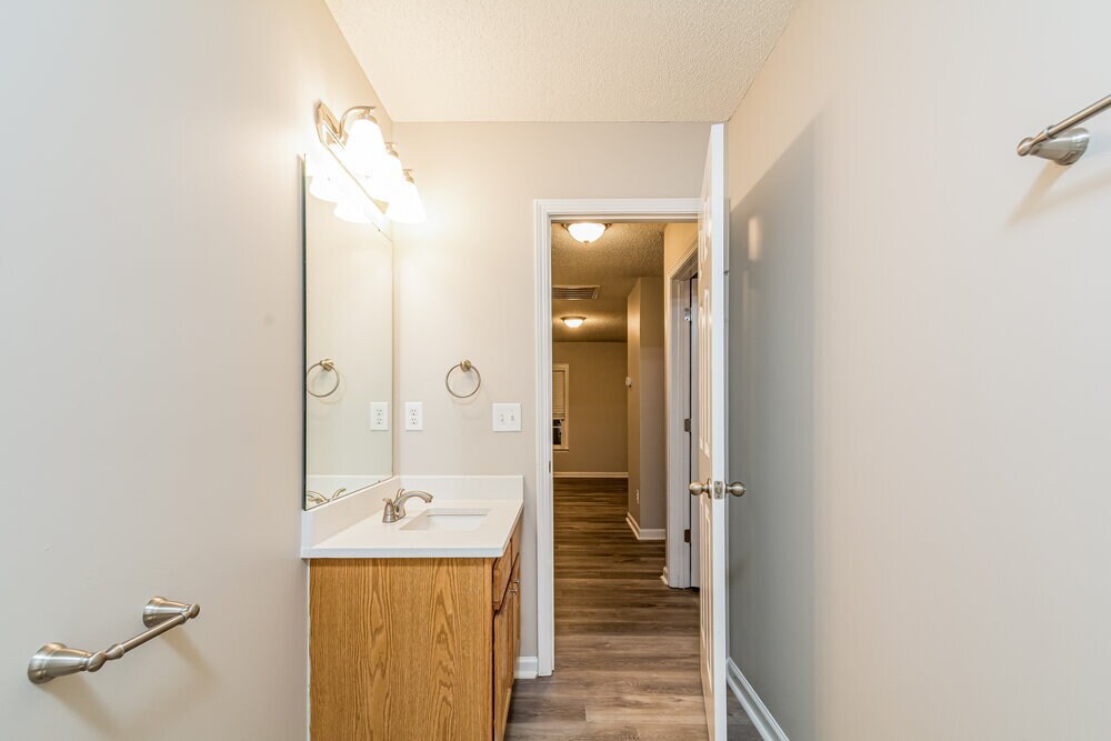 Building Photo - 6056 Ricker Rd