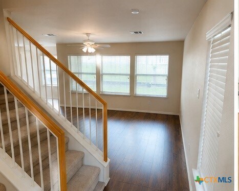 Building Photo - 636 Fort Thomas Pl