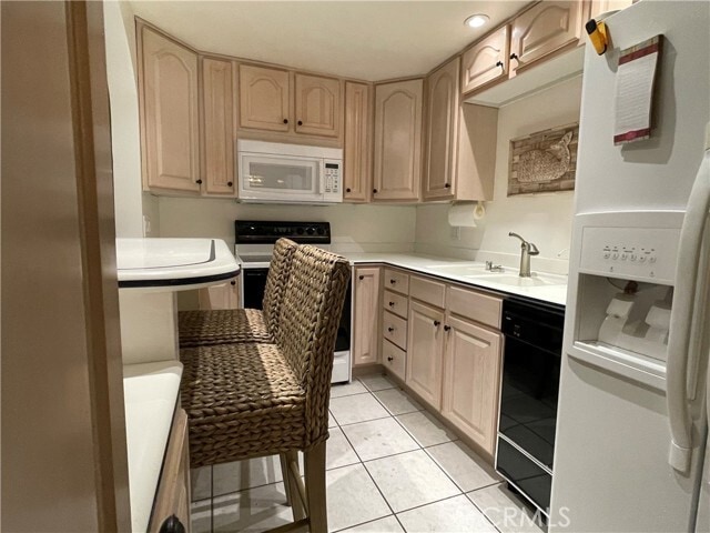 Building Photo - 711 Pacific Coast Hwy