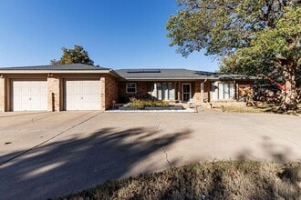 Building Photo - 5526 75th St