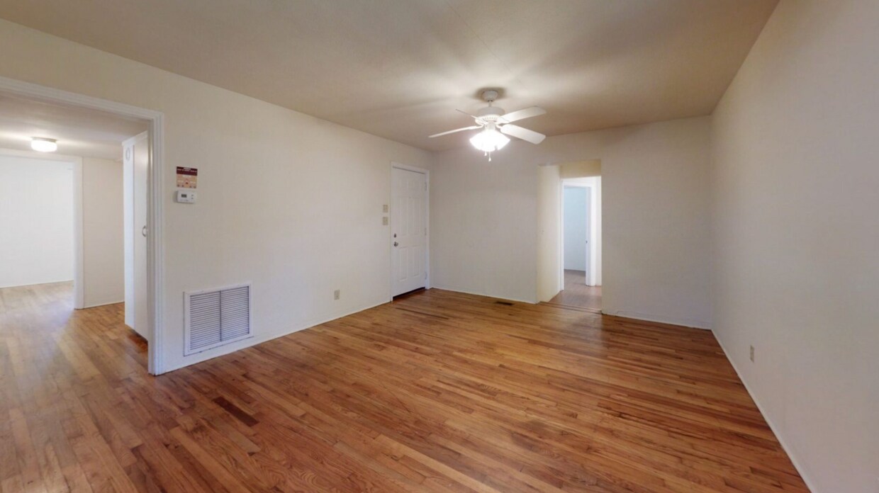 Building Photo - 1621 Atkamire Dr