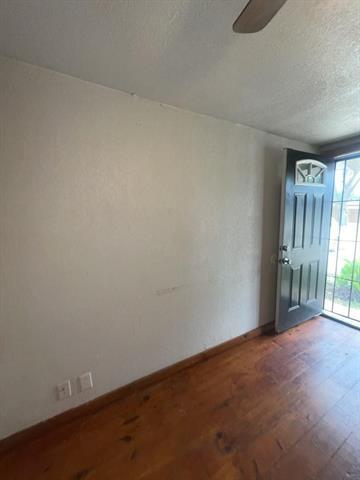 Building Photo - 1705 Chris Craft Dr