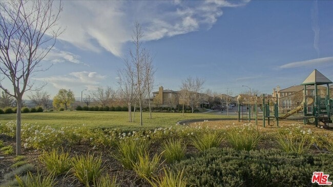 Building Photo - 27866 Alta Vista Ave