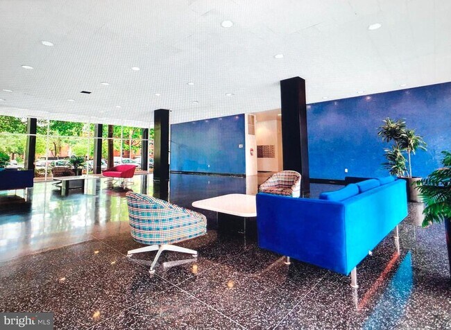 Building Photo - 1311 Delaware Ave SW