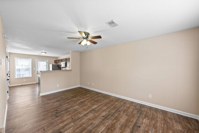 Building Photo - 390 Mcgee Ct
