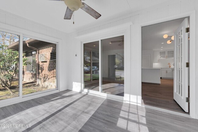 Building Photo - 42 Lexington Ct