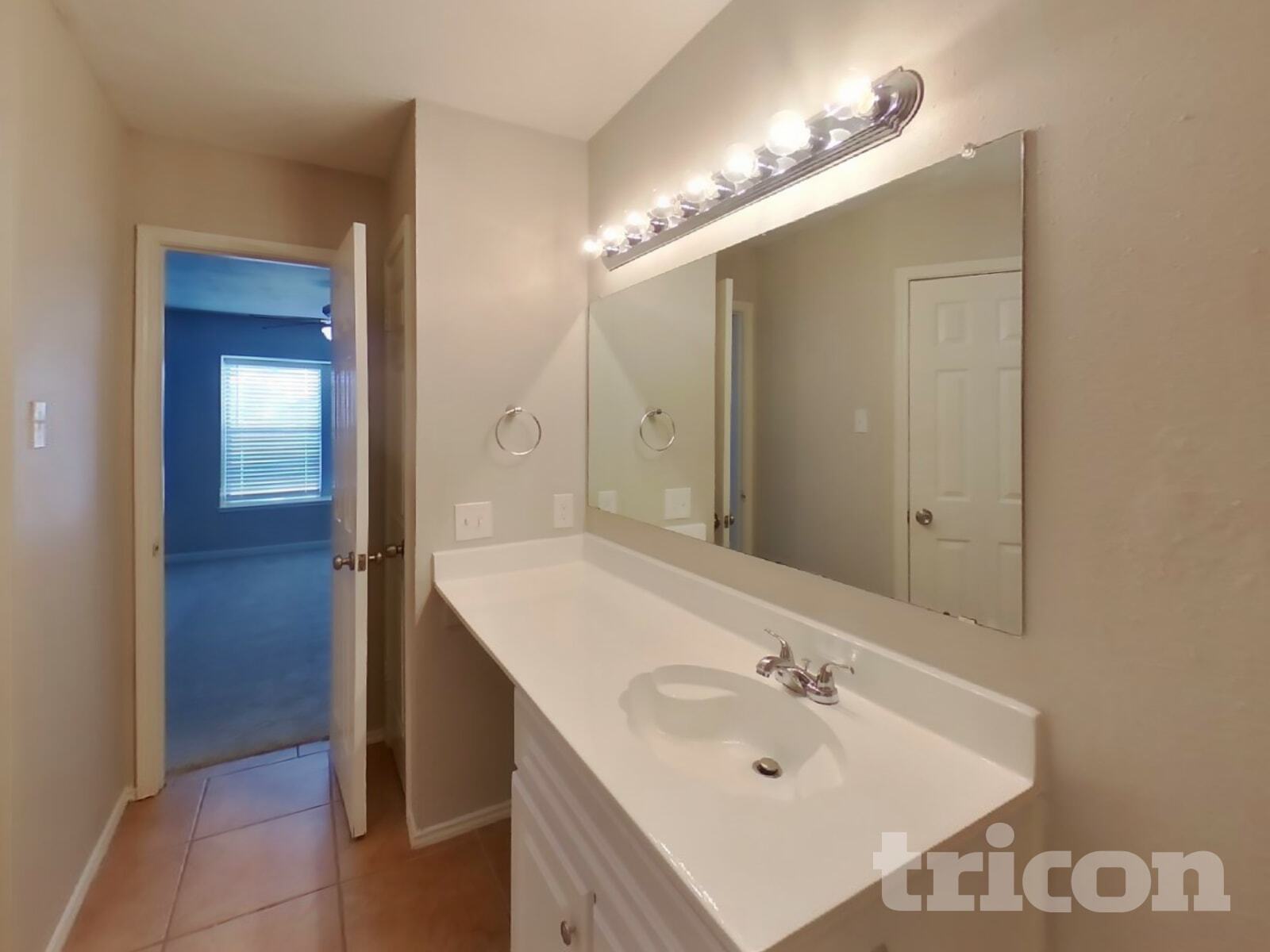 Building Photo - 7927 Wayside Trail