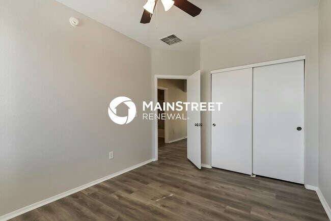 Building Photo - 3 Bedroom Pet-Friendly Home in TUCSON, AZ ...