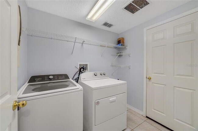 Building Photo - 1434 Anna Catherine Dr