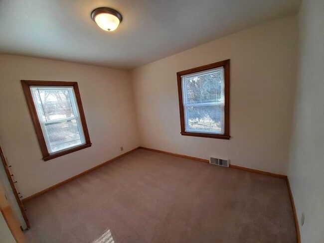 Building Photo - 1723 Harold St