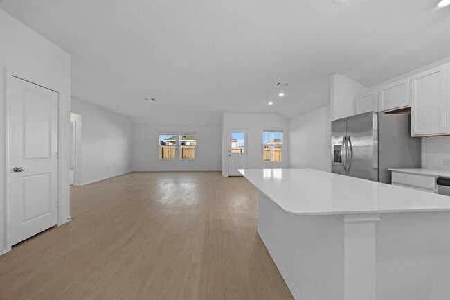 Building Photo - 209 Donnington Dr