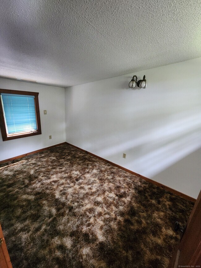 Building Photo - 192 Laurel Hill Dr