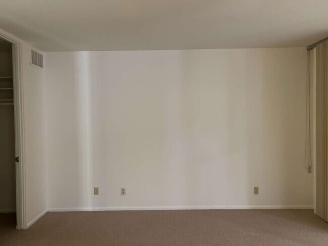 Building Photo - Indian Wells CC  For Rent!