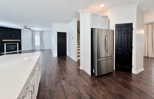 Building Photo - 4604 Miller Dr