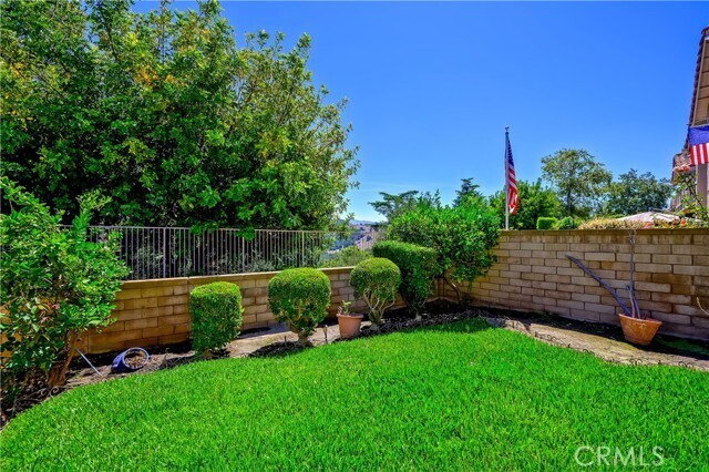 Building Photo - 18901 Canyon Hill Dr
