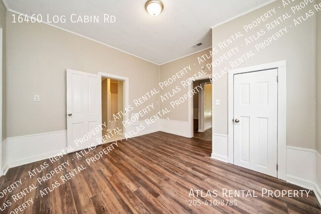 Building Photo - 16460 Log Cabin Rd