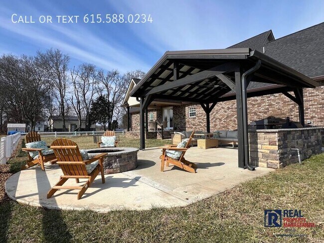 Building Photo - 2705 Warner Rd