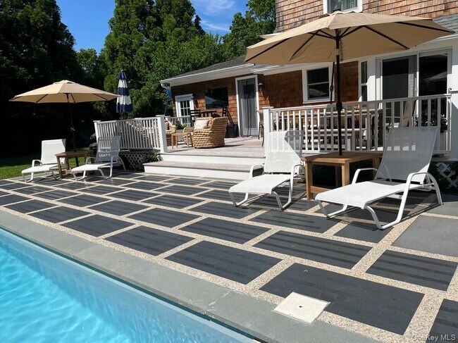 Building Photo - 45 Bellows Terrace