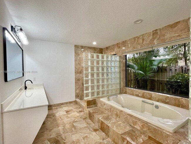 Building Photo - 8501 SW 178th St