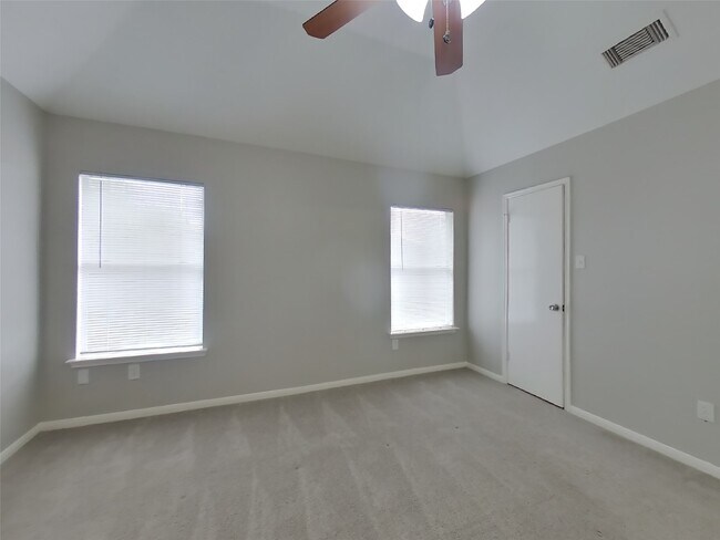 Building Photo - 1702 Glacier Blue Dr