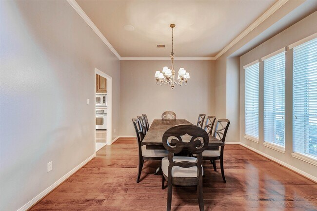 Building Photo - 2226 Arrowwood Trail