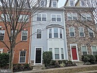 Building Photo - 6041 Maple Hill Rd