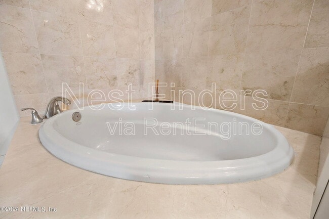 Building Photo - 1431 Riverplace Blvd