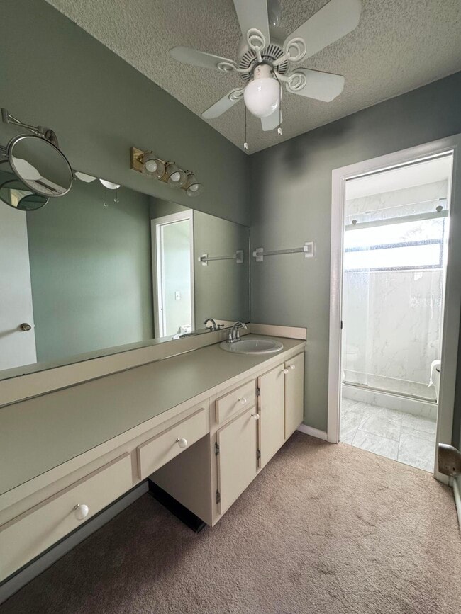 Building Photo - 122 Sherwood Cir