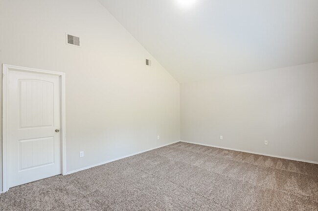 Building Photo - 20327 Louetta Reach Dr