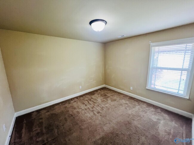 Building Photo - 111 Pembridge Ln