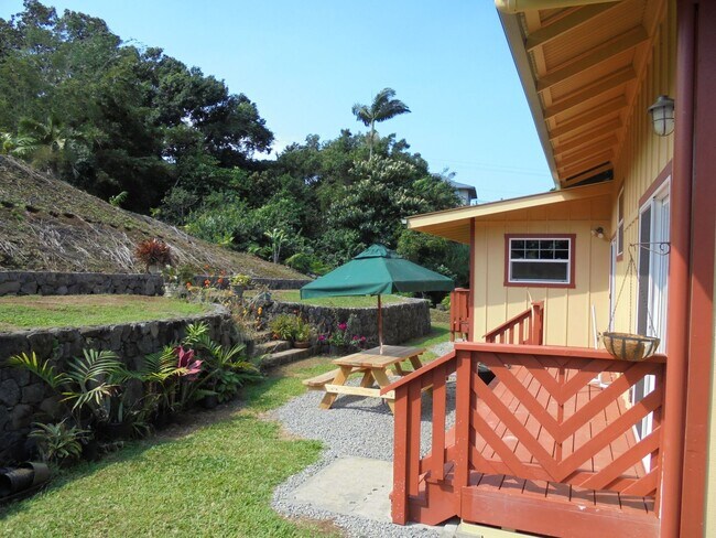 Building Photo - Beautiful Historic Home on the Hamakua Coast