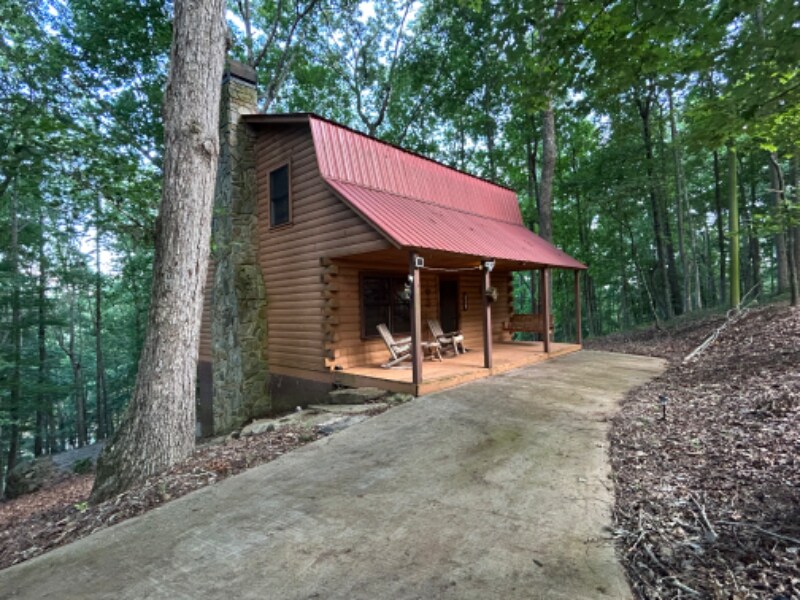 Building Photo - 105 N Arrowhead Dr