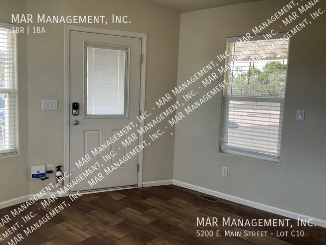 Building Photo - 5200 E Main St